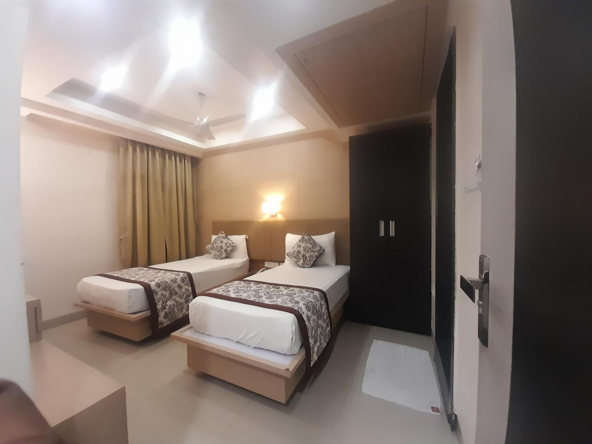 Variety Inn Πάτνα Εξωτερικό φωτογραφία