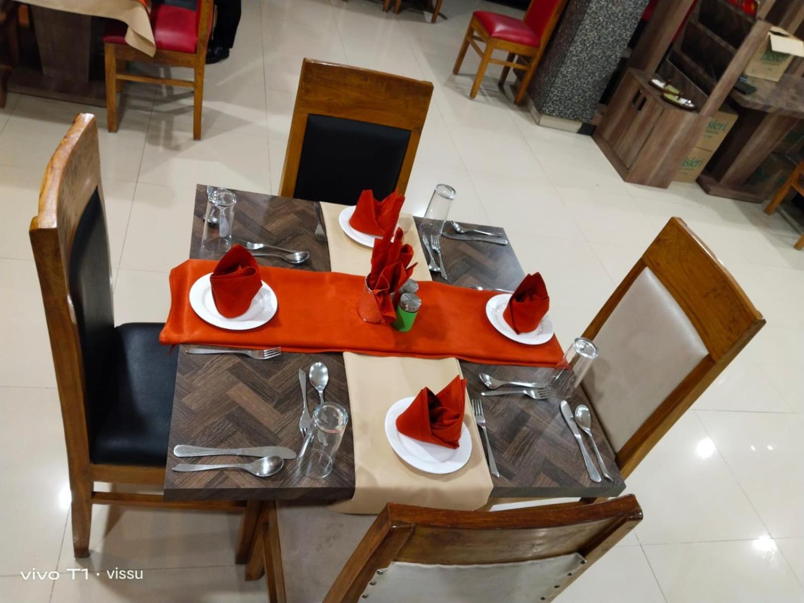 Variety Inn Πάτνα Εξωτερικό φωτογραφία